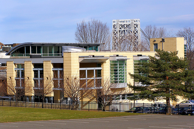 Fort Lee Library